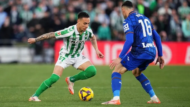 Soi kèo nhà cái Real Betis vs Jagiellonia - 11/04/2025 - Conference League 3 Dự đoán kết quả Real Betis vs Jagiellonia